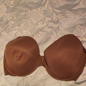 Victoria's Secret Strapless T-Shirt Bra in Chocolate Brown